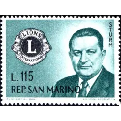 Fundando el club del león de san marino