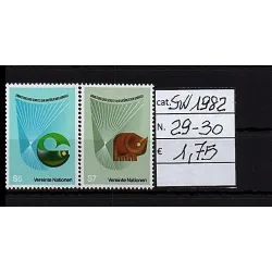 1982 stamp catalog 29-30