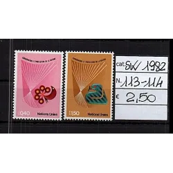 1982 stamp catalog 113-114