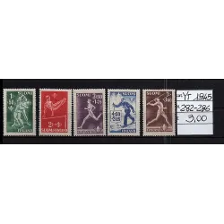 Catalogue de timbres 1945...